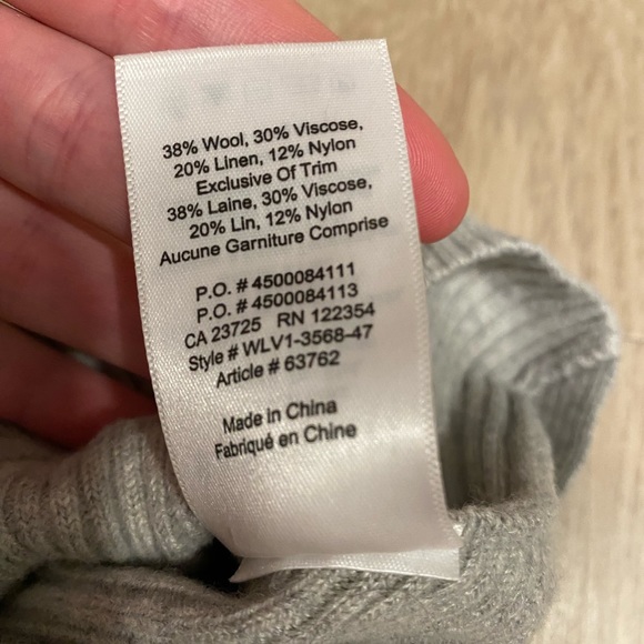 Aritzia Babaton Kitano Cross-back sweater - Picture 6 of 6